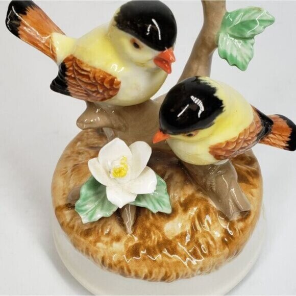 Vintage Birds on a Branch Musical Made in Japan Ornament Otagiri - Picture 8 of 13